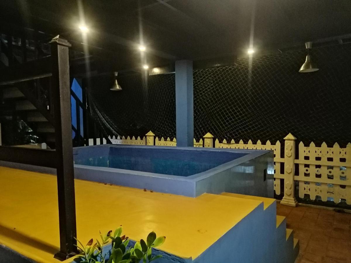 Le Petit Hotel & Restaurant Negombo Eksteriør bilde